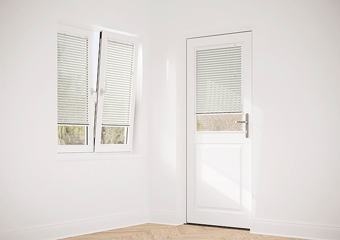 Spectrum, Kangaroo - STICKFITLite Venetian Blind - Image 10